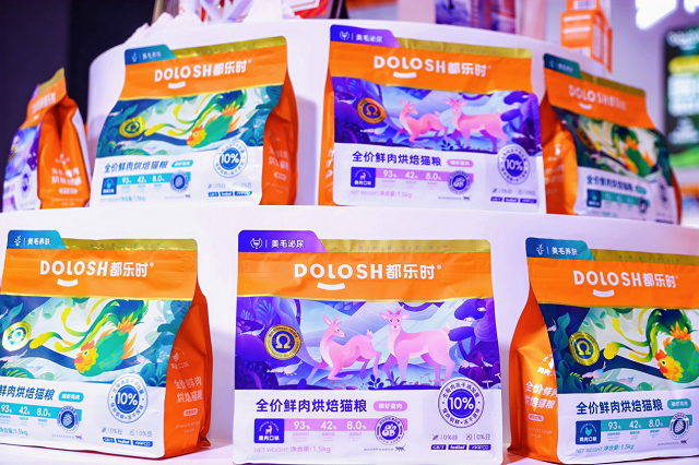 首款磷虾鹿肉烘焙猫粮惊喜亮相它博会开元棋牌欧睿权威认证都乐时携国内(图5)